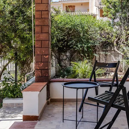 Terrazza Degli Ulivi A Pochi Metri Dal Mare *