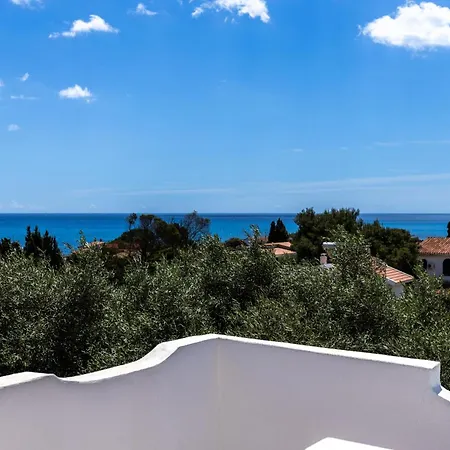Terrazza Degli Ulivi A Pochi Metri Dal Mare